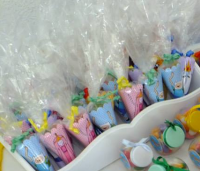 Cone Médio - Recheado com Goma